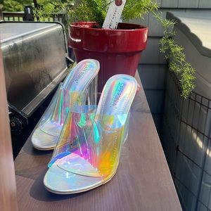 Cape Robbin Fusion/Clear (rainbow like tint) size 8 - worn once